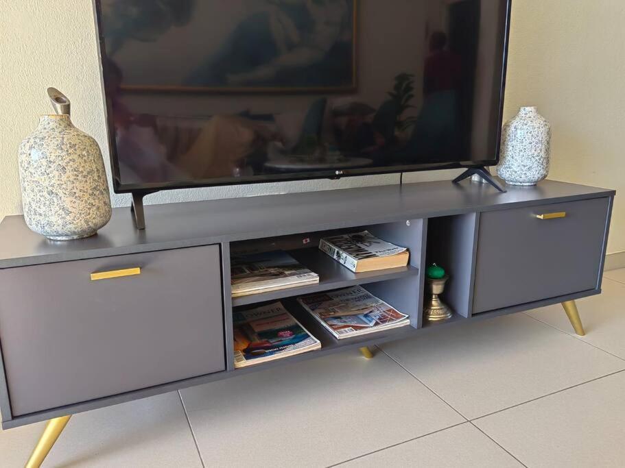Classy And Cosy Apt - Dainfern Сандтон Екстер'єр фото