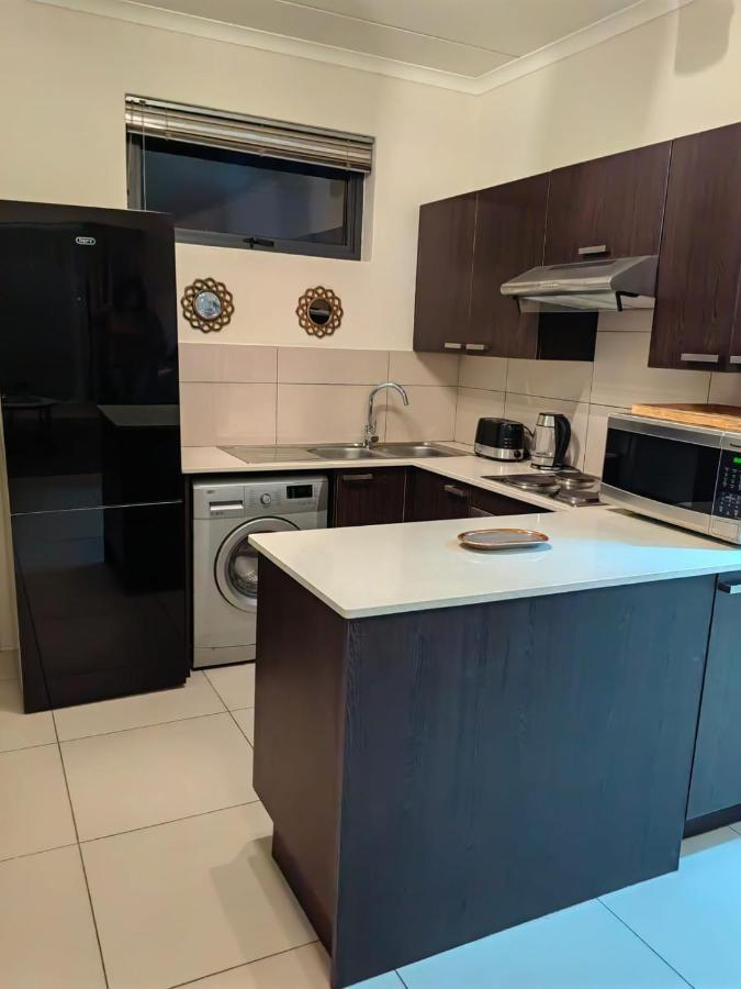 Classy And Cosy Apt - Dainfern Сандтон Екстер'єр фото